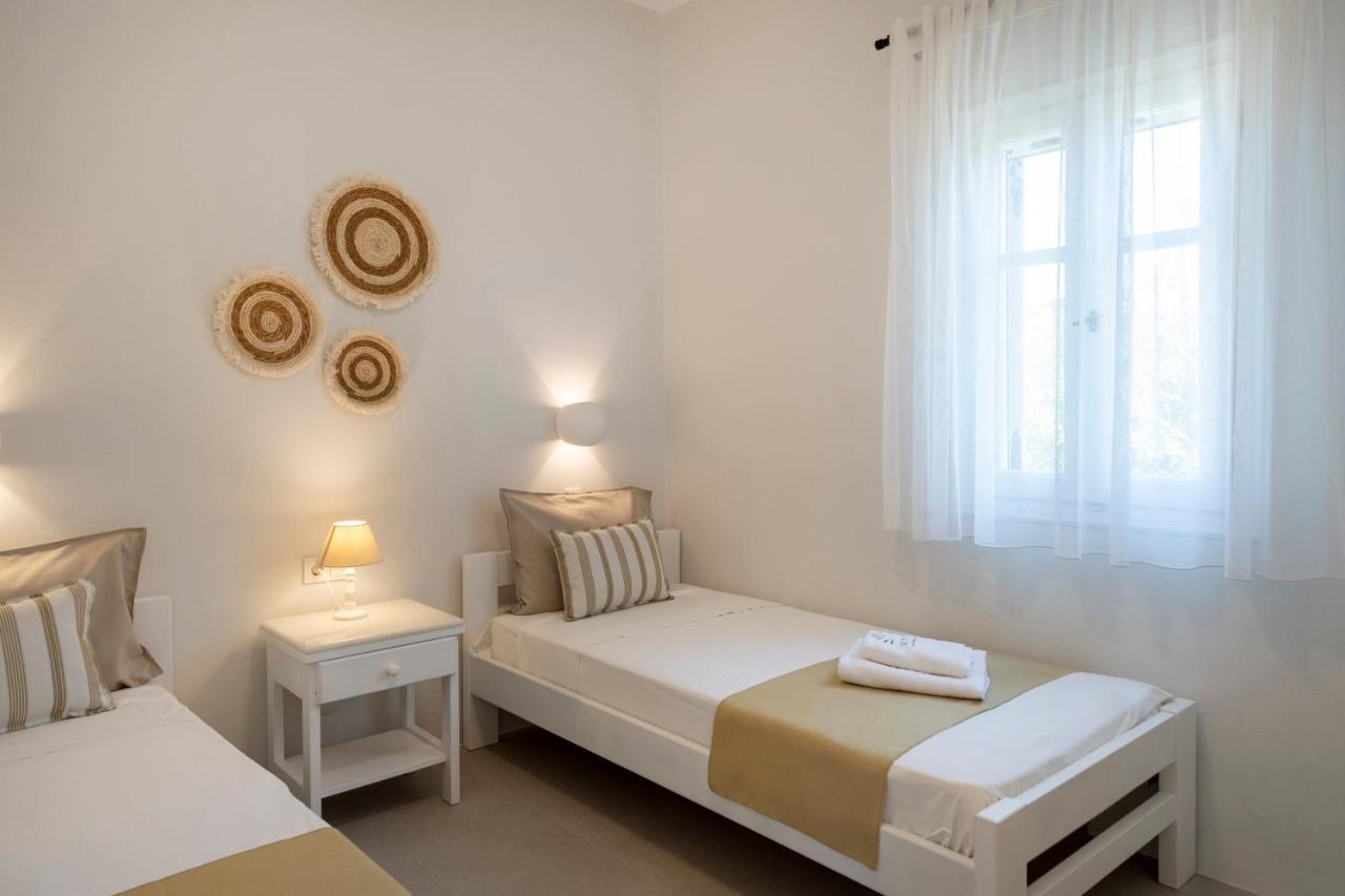 Sunrise Luxury Apartments & Suites Antiparos ภายนอก รูปภาพ