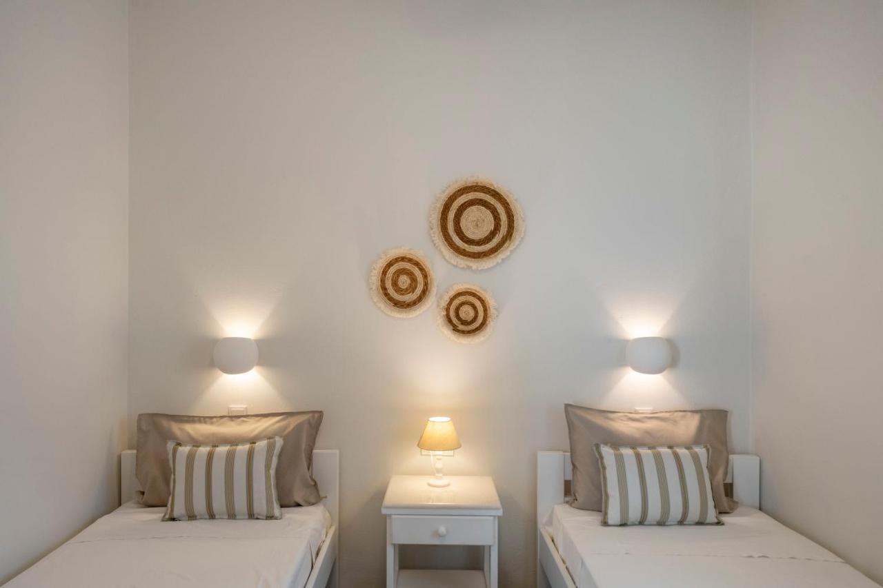 Sunrise Luxury Apartments & Suites Antiparos ภายนอก รูปภาพ